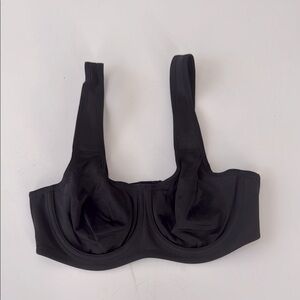 NWOT Syrokan  Black Women's sports Bra
34c